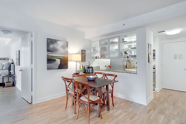 Rented by Loftey LLC | media 28