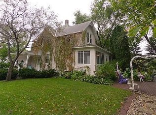 704 Riverside Dr N, Hudson, WI 54016