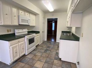 730 Marilyn Dr, Mandeville, LA 70448