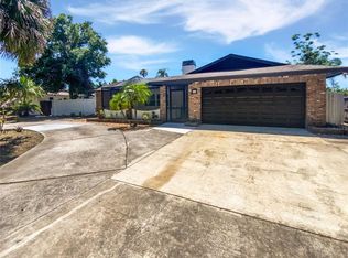 2956 Laurel Ct, Dunedin, FL 34698