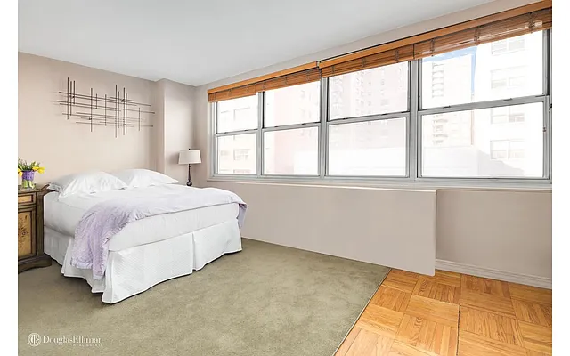 Sold by Douglas Elliman | media 10