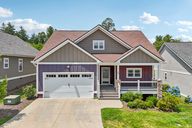 Leyland Cir-2406-001.jpg