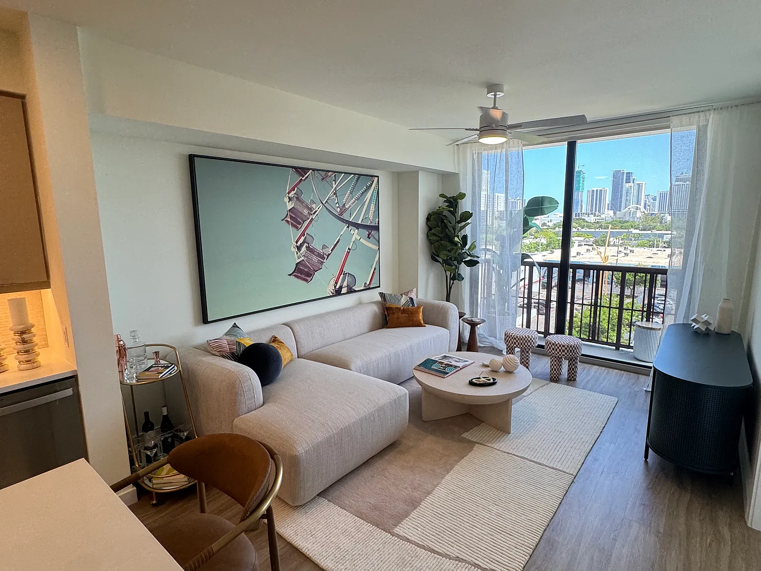 1 bed, 750 sqft, $2,395 — Photo 1