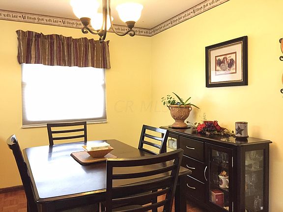 4th image of 310 N Westmoor Ave