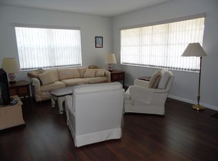 9 Grantham Cir #D, Deerfield Beach, FL 33442