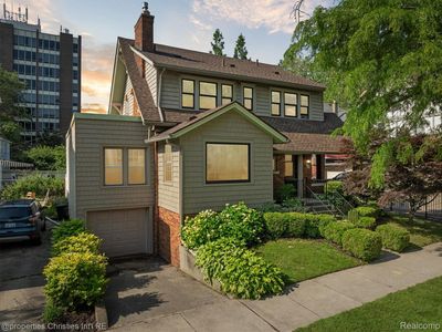 29 Superior Blvd, Wyandotte, MI, 48192