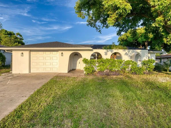 3634 Odom Dr, New Port Richey, FL 34652