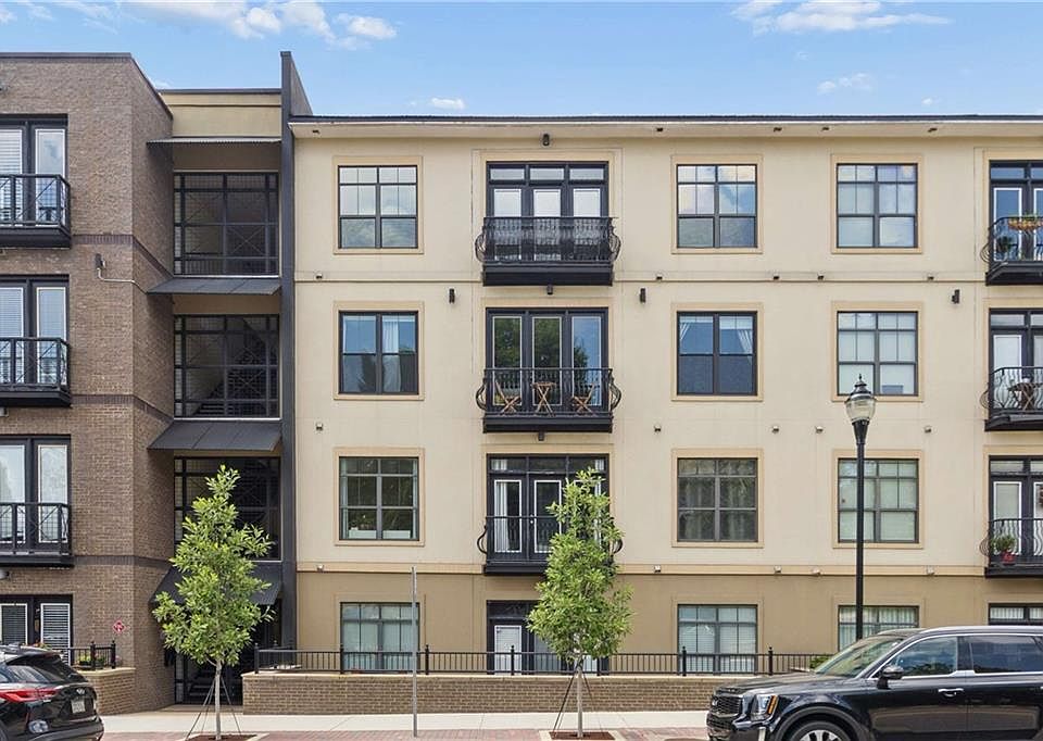 1st image of 5300 Peachtree Rd Unit 2605