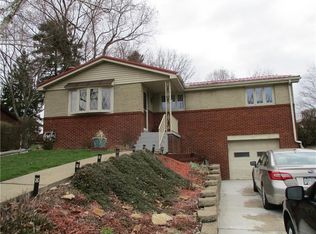 9444 Saratoga Dr, Pittsburgh, PA 15237