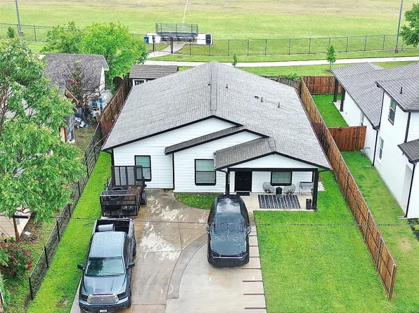 3343 Conroe St, Dallas, TX 75212