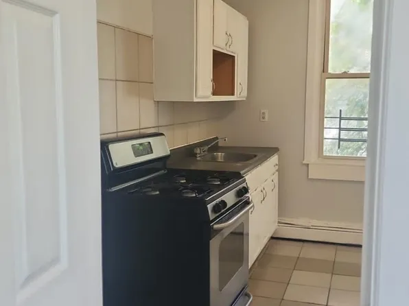 42 Doremus St, Paterson, NJ