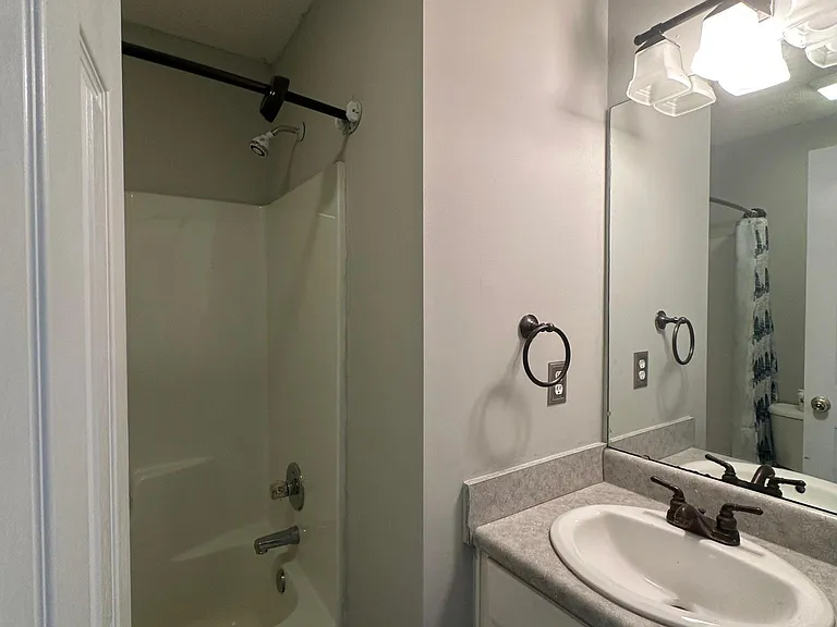 530 Fawn Branch Trl — Photo 17