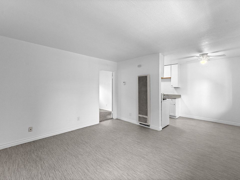 Living room to kitchen and dining area