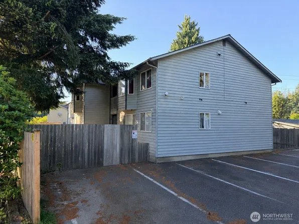 7611 Ridgewood Drive, Everett, WA 98203