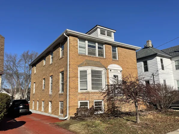 1324 Drake St #1, Madison, WI 53715