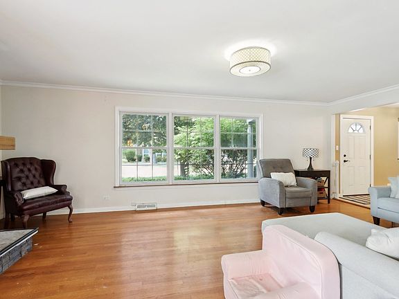 4th image of 6138 W 128th Pl
