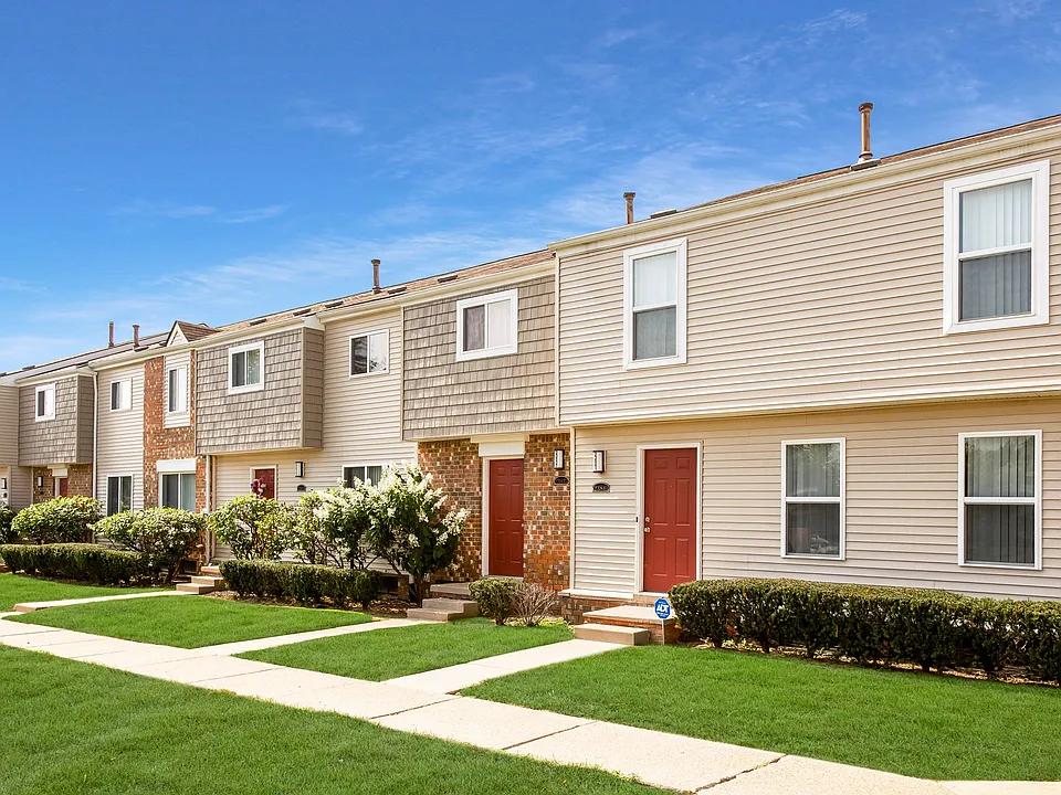 Novi Ridge Apartments