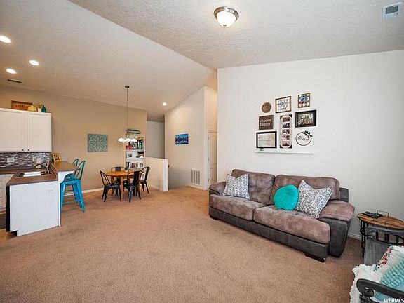 5th image of 6324 W Traveler Ln S