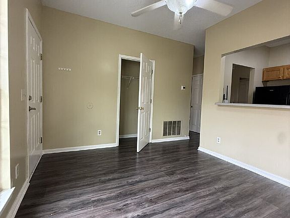 2nd image of 1050 Harry Hagan Rd #2B