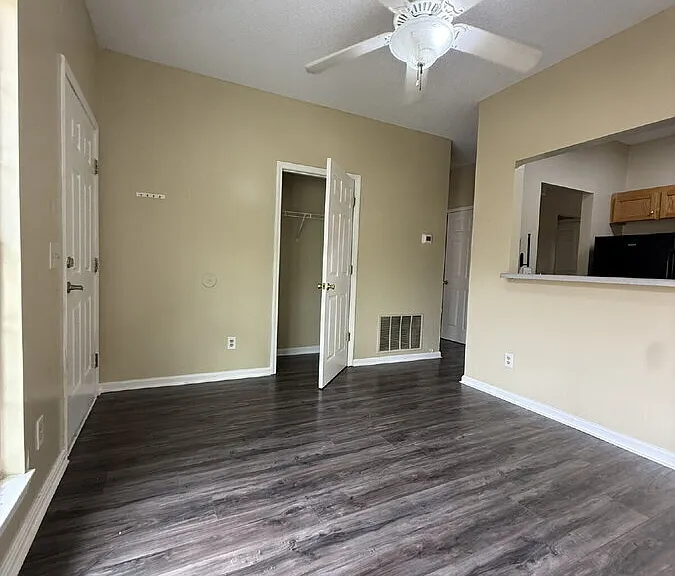1050 Harry Hagan Rd #2B — Photo 2