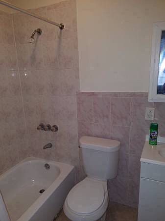 2nd image of 4 Duryea Pl