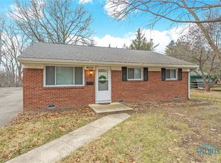 6011 Glasgow Rd, Sylvania, OH 43560