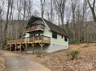 545 Timberline Dr, Maggie Valley, NC 28751