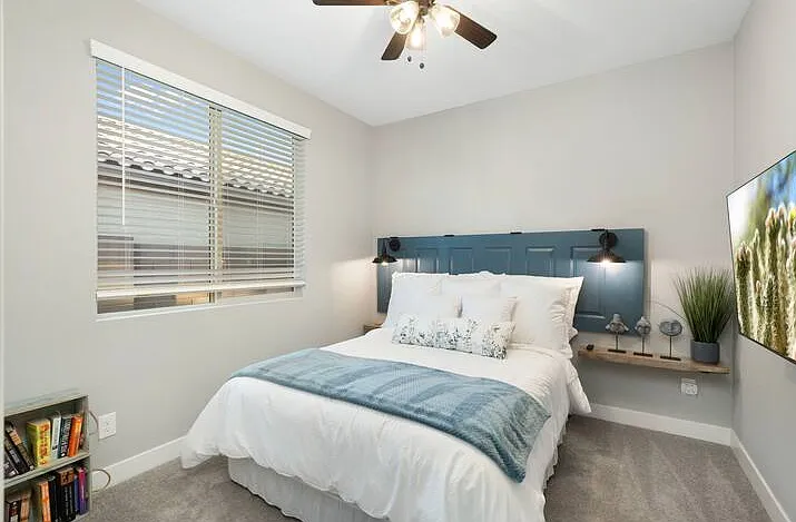 Sweet dreams start here with 1 queen bed.