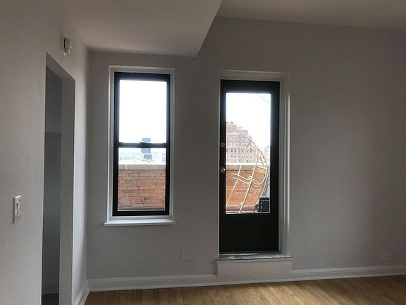 3rd image of 200 W 15th St Ph A