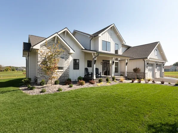 8006 Sedge Grass Rd, Lysander, NY 13027