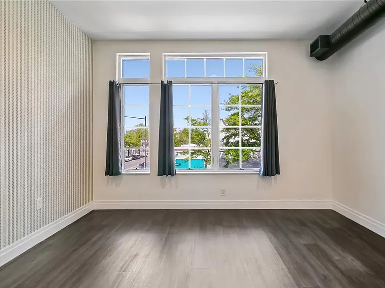 3225 Georgia Ave NW — Photo 12