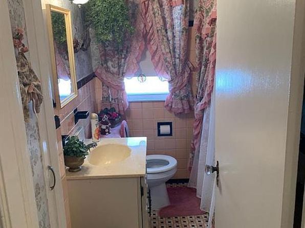17184 Fielding St, Detroit, MI 48219