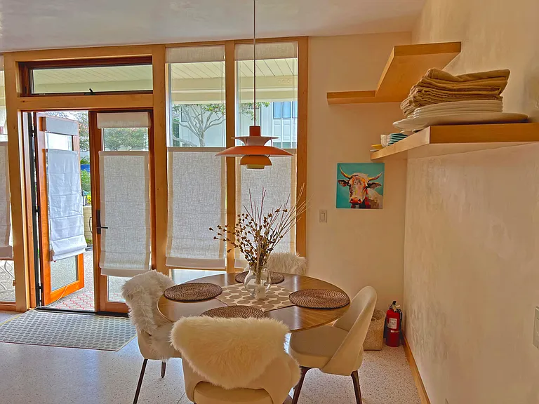 1311 Plaza Pacifica — Photo 5