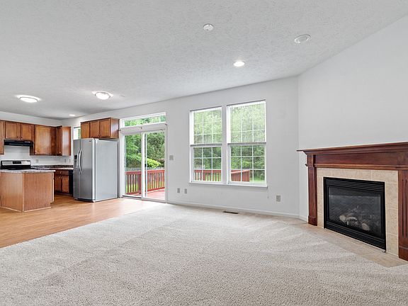 5th image of 1428 Aggie Ln