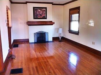 4th image of 2529 Mundale Ave