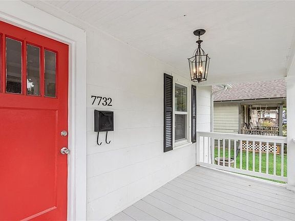 4th image of 7732 Jefferson St