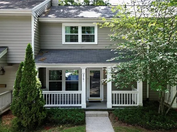 2761 Farmstead Rd SE, Smyrna, GA 30080