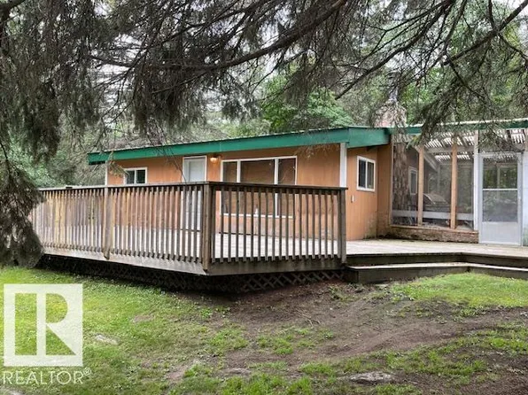 1040 A&b Mitchell Bch, Leduc County, AB T0C 2P0