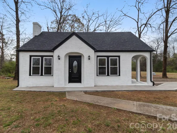 24460 Endy Rd, Albemarle, NC 28001