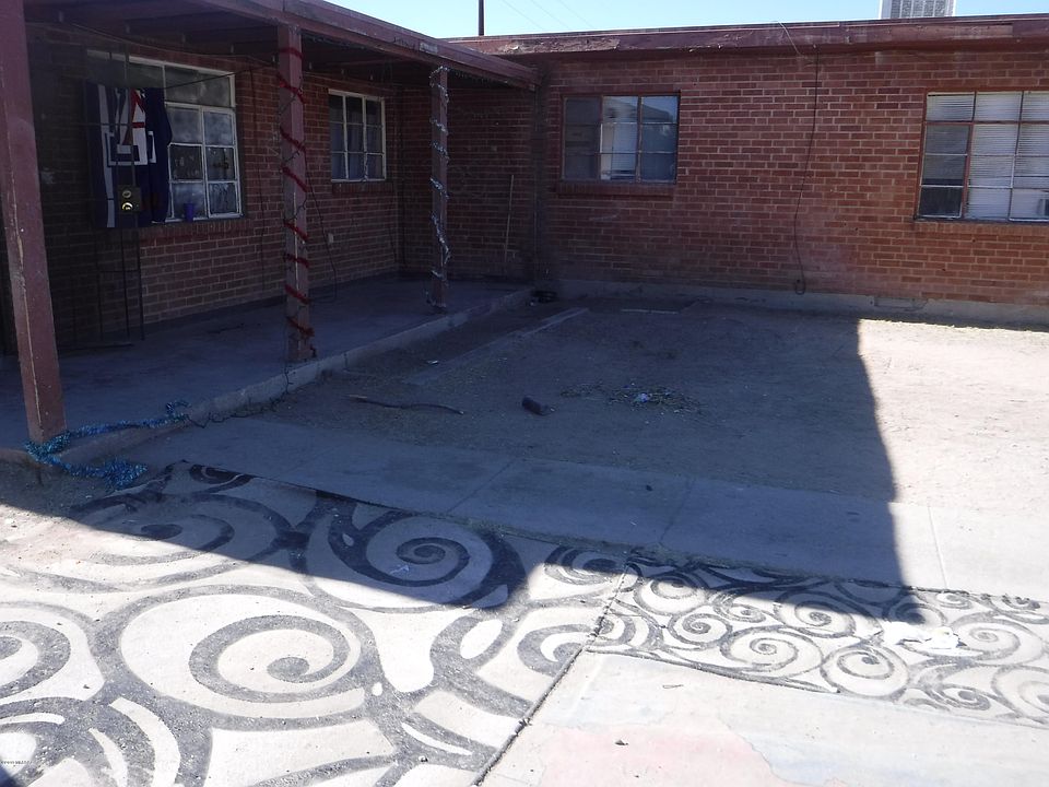 Building Photo 3