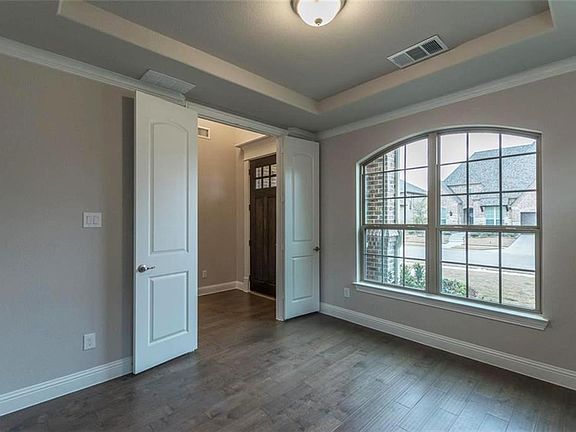 2nd image of 3520 Misty Meadow Ln