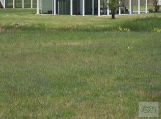 4037 Biscayne Beach Rd, Pt Bolivar, TX 77650