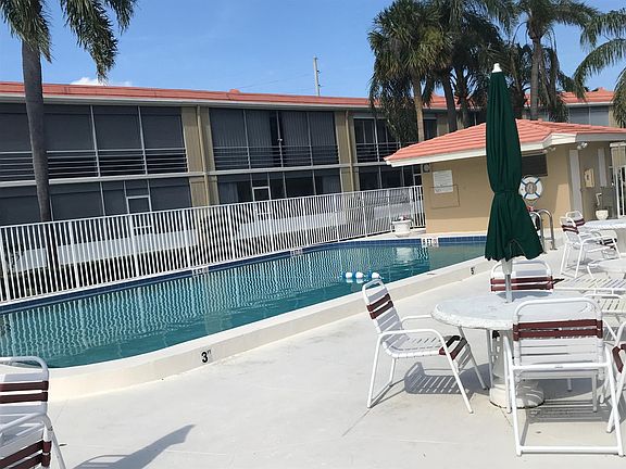 Community pool
