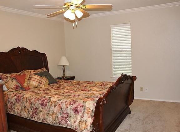 5th image of 10408 School House Ln