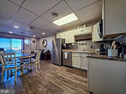 2nd image of 8 Georgia Ave #6