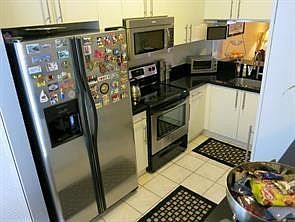 3rd image of 3345 Cabaret Lane #3345