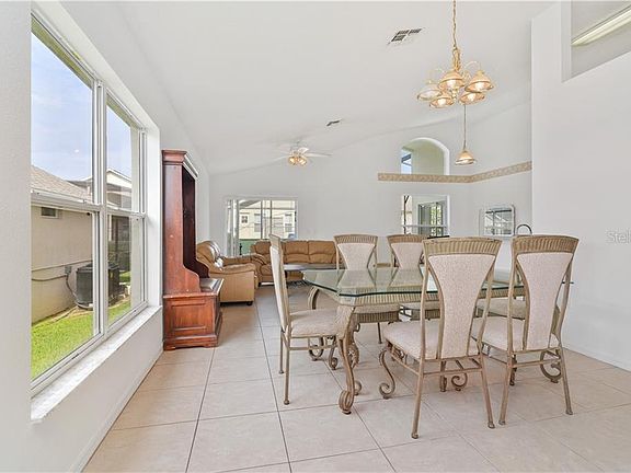 5th image of 1441 Park Pl