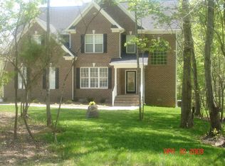 250 Woodsong Dr, Stokesdale, NC 27357