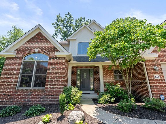 5th image of 632 Seaside Ct
