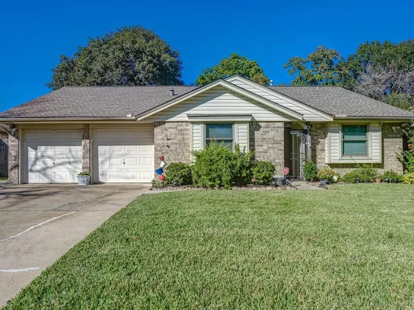 7226 Brook Stone Dr, Houston, TX 77040